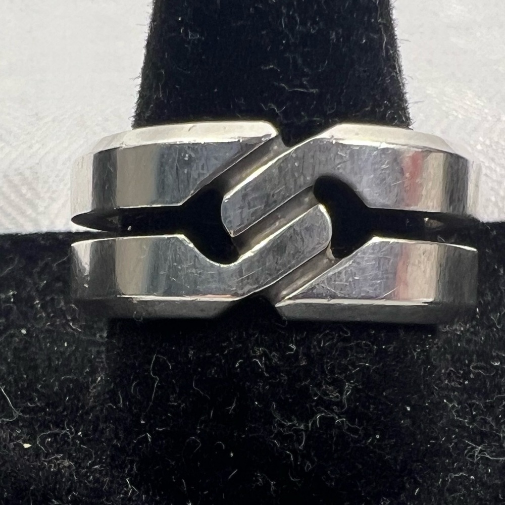 Gucci Sterling Silver Sculptural Link Ring w/ Box & Dust Bag - Picture 2 of 6